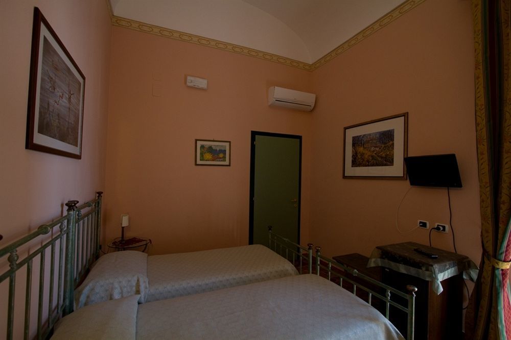 Hotel Posta Syracuse Ngoại thất bức ảnh